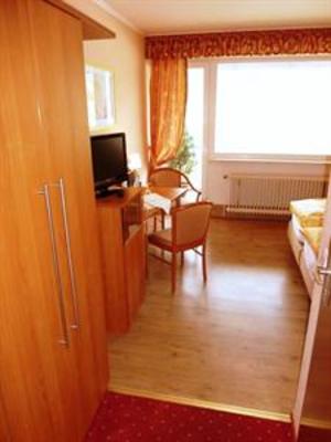 фото отеля Hotel Rheinpavillon