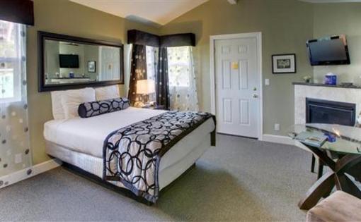 фото отеля Sea Breeze Lodge