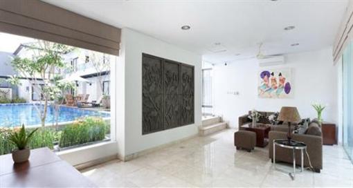 фото отеля M Residence