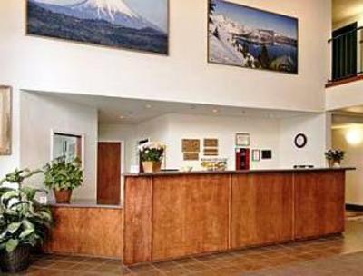 фото отеля Super 8 Medford