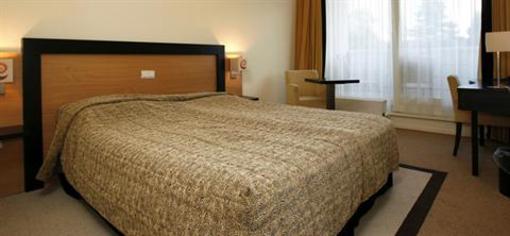фото отеля Badhotel Renesse