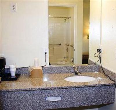 фото отеля Rodeway Inn Hurricane
