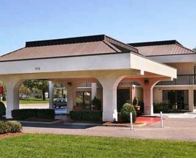 фото отеля Ramada Norfolk Airport