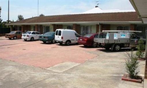 фото отеля Rippleside Park Motor Inn