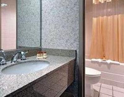 фото отеля Econo Lodge Danvers