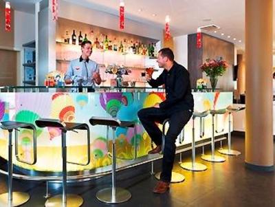 фото отеля Ibis Sint Niklaas Centrum