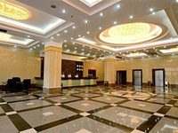 Jiang Bin Holiday Hotel