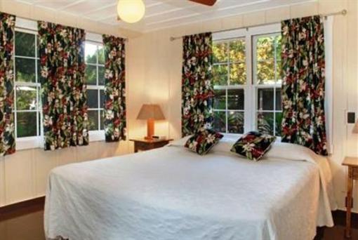 фото отеля Aston Waimea Plantation Cottages