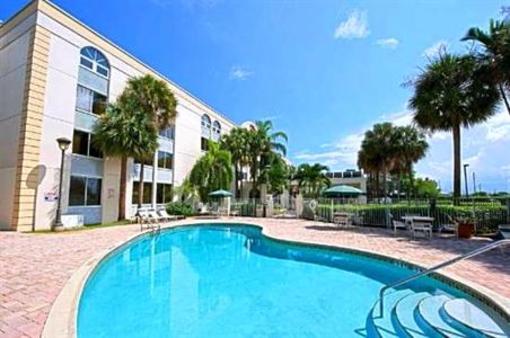 фото отеля Red Roof Inn Fort Lauderdale