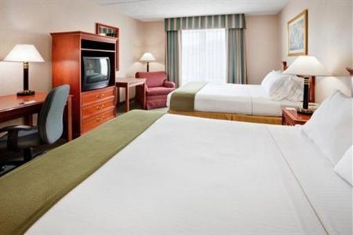 фото отеля Holiday Inn Express Hotel & Suites Findley Lake