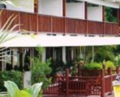 фото отеля Rain Forest & Ocean View Inn Luquillo