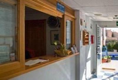 фото отеля Hostal El Puerto Genoves