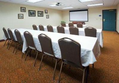 фото отеля Country Inn & Suites Marinette