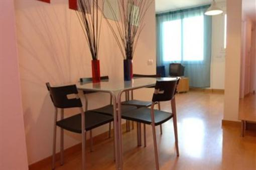 фото отеля BarcelonaForRent Sants Apartments