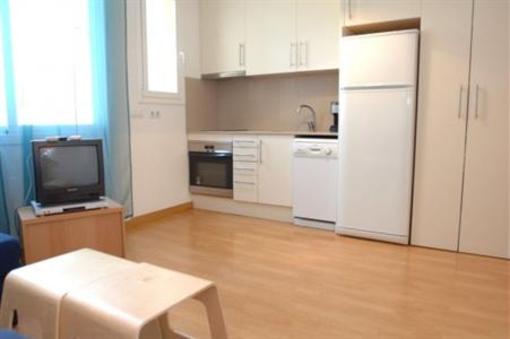 фото отеля BarcelonaForRent Sants Apartments