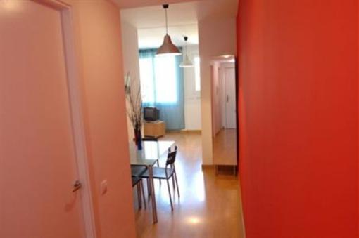фото отеля BarcelonaForRent Sants Apartments