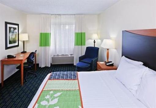 фото отеля Fairfield Inn Lubbock