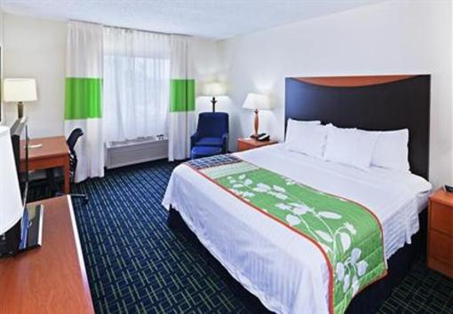 фото отеля Fairfield Inn Lubbock