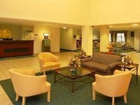 Holiday Inn Express Romulus Detroit Airport