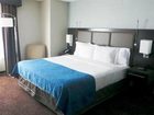 фото отеля Holiday Inn Express Romulus Detroit Airport