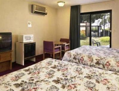 фото отеля Travelodge Turlock