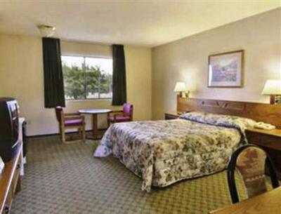 фото отеля Travelodge Turlock