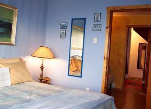 фото отеля Heron's Rest Bed & Breakfast Sooke