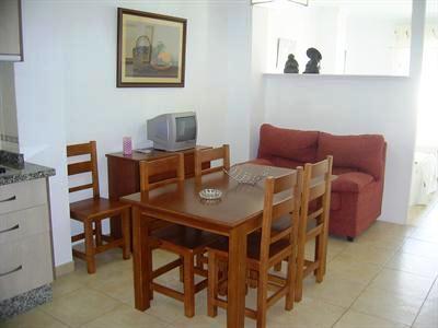 фото отеля Apartamentos El Barrio Nerja