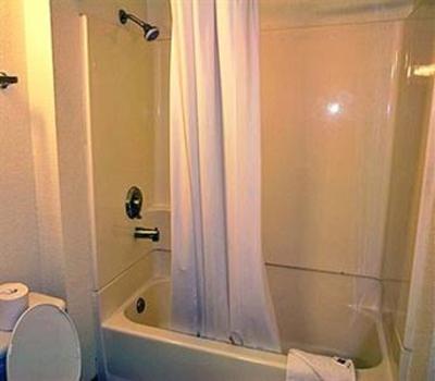 фото отеля Motel 6 Carlsbad Downtown