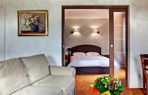 фото отеля Hotel Beausejour
