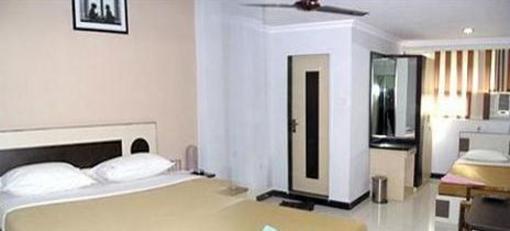 фото отеля Pearl Residency