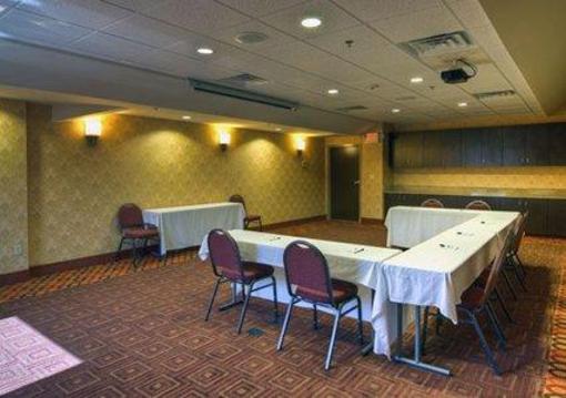 фото отеля Comfort Inn & Suites Statesville