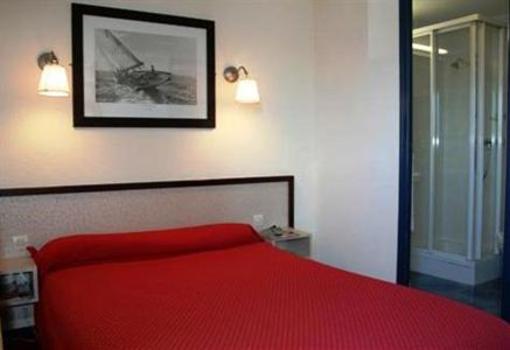 фото отеля La Regence Hotel Cherbourg-Octeville
