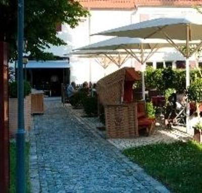 фото отеля Hotel Restaurant Löwen Ulm