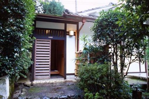 фото отеля Momijiya Ryokan Hotel Kyoto