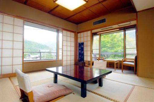 фото отеля Momijiya Ryokan Hotel Kyoto