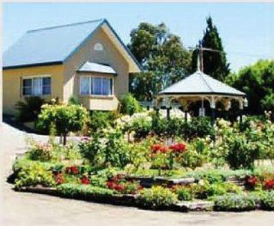 фото отеля Willows Motel