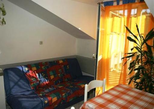 фото отеля Zvrko Apartments