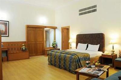 фото отеля Hotel Baseraa