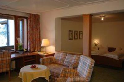 фото отеля Hotel St. Ulrich