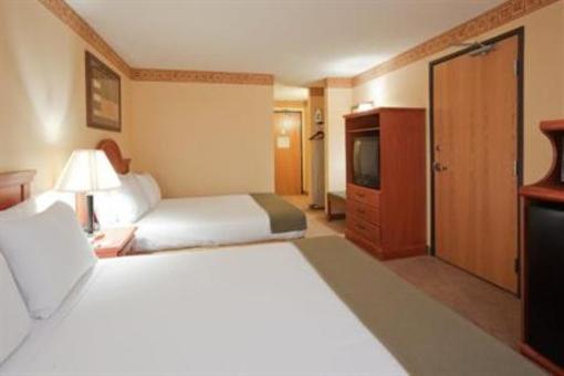 фото отеля Holiday Inn Express Livermore
