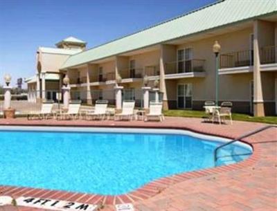 фото отеля Baymont Inn & Suites Amarillo