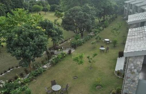 фото отеля Aranya Safari Resort - The Corbett National Park