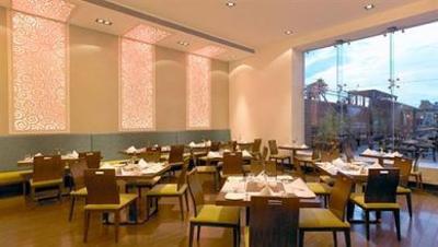фото отеля Royal Orchid Central Pune