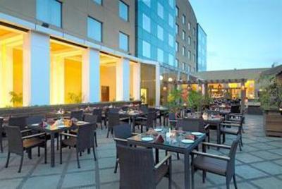 фото отеля Royal Orchid Central Pune