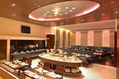 фото отеля Royal Orchid Central Pune
