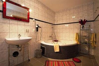 фото отеля Hotel im Rheintal