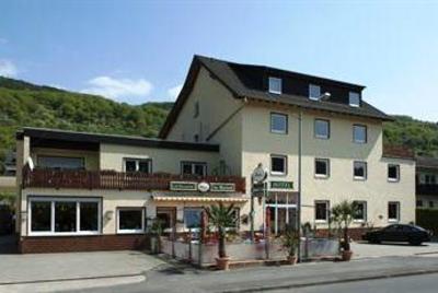 фото отеля Hotel im Rheintal