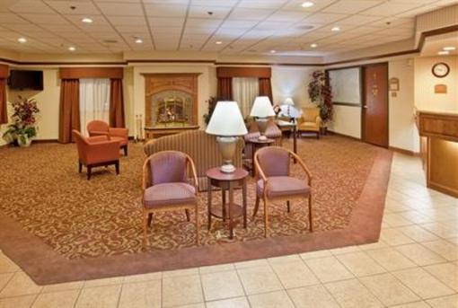 фото отеля Holiday Inn Express Hotel & Suites Lincoln North