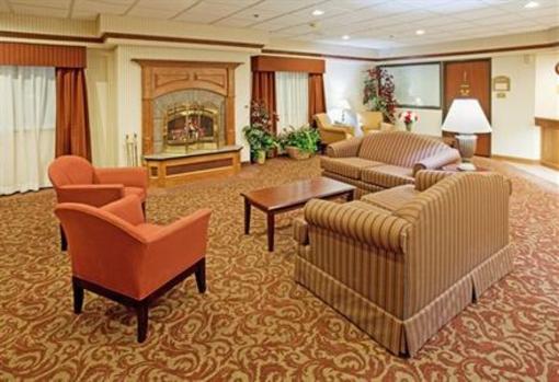 фото отеля Holiday Inn Express Hotel & Suites Lincoln North